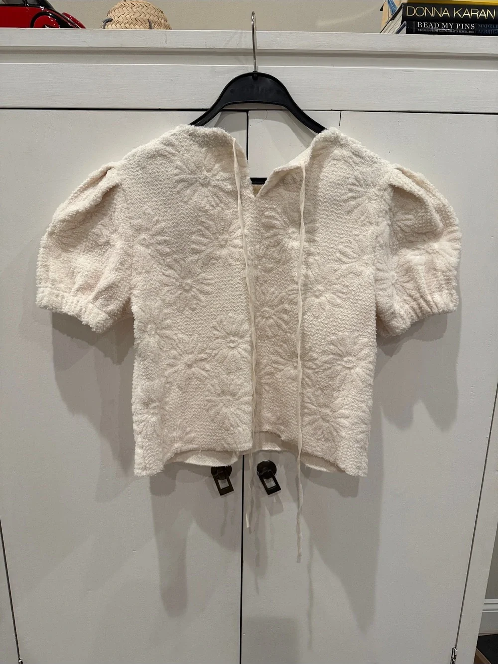 Zara Cream Floral Textured Puff-Sleeve Top